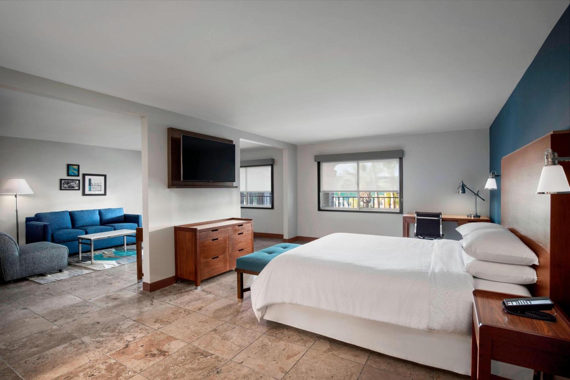 Four Points By Sheraton Anaheim Ngoại thất bức ảnh